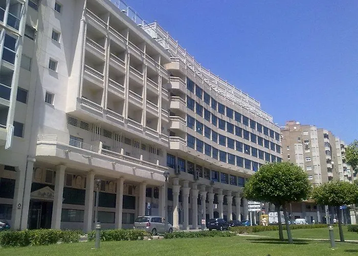 Magic Cristal Park Hotell 3*