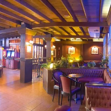 Magic Cristal Park Hotell 3*