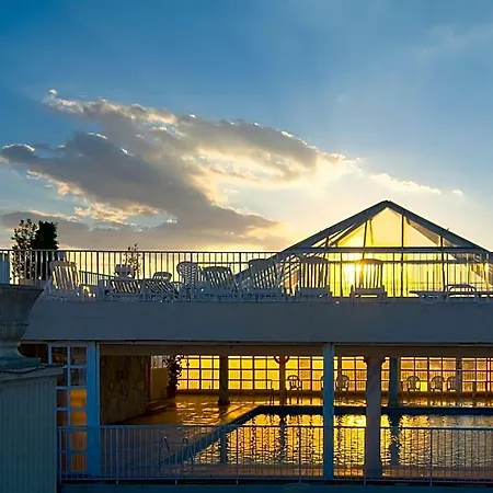 Magic Cristal Park Hotel