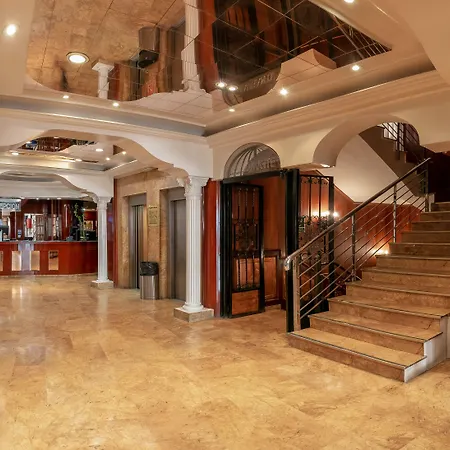 فندق Magic Cristal Park 3*